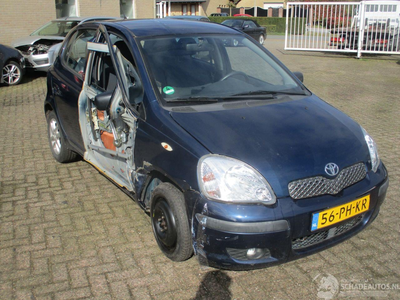Toyota Yaris - 1.3 VVT-i Idols 1.3 VVT-i Idols - AutoWereld.nl