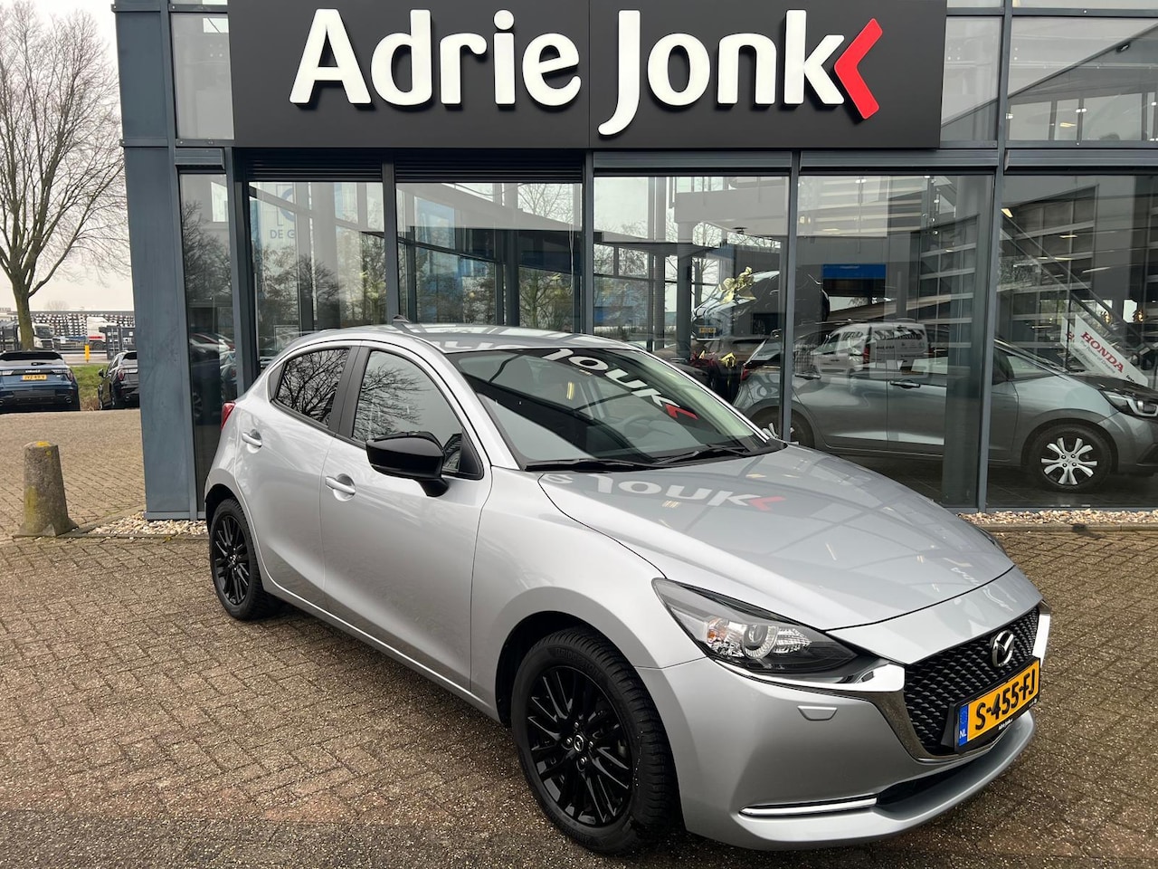 Mazda 2 - 1.5 Skyactiv-G Sportive CAMERA | APPLE CARPLAY/ANDOID AUTO | 16"LM VELGEN | STOELVERWARMIN - AutoWereld.nl