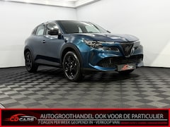 Alfa Romeo Junior - 1.2 Turbo Hybrid Ibrida 145PK Apple carplay, Parkeersensoren, Cruise control, Keyless star