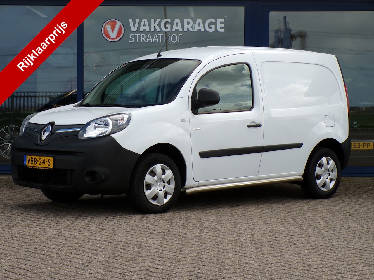 Renault Kangoo - Z.E. incl. Accu / Schuifdeur rechts / Airco / Navigatie / Cruise control / Parkeersensoren - AutoWereld.nl