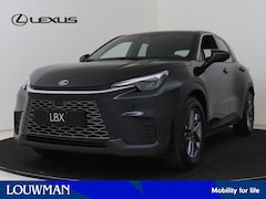 Lexus LBX - 2WD Parkeersensoren | Dode hoek Detectie | Stoelverwarming