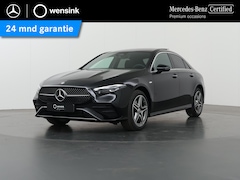 Mercedes-Benz A-klasse - 250e Business Solution AMG | Panoramadak | Sfeerverlichting | Achteruitrijcamera | Stoelve