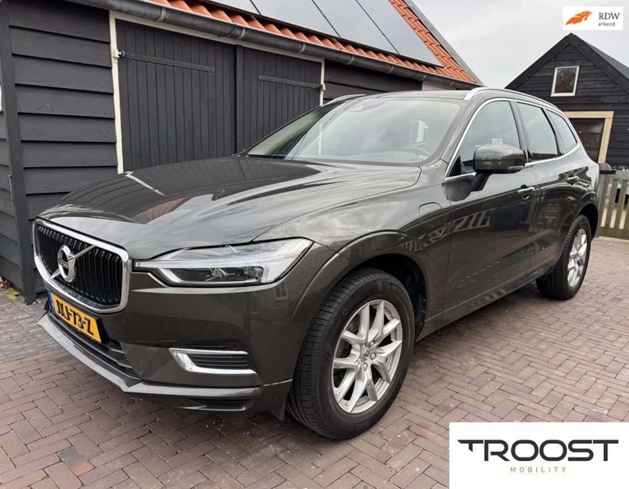 Volvo XC60 - 2.0 Recharge T8 AWD Executive Pro|Pano|Leer|Trekhaak|Harman Kardon|Apple Carplay - AutoWereld.nl