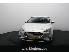 Ford Focus Wagon - 1.0 EcoBoost Titanium X Business | Automaat | Navigatie | Camera | Led