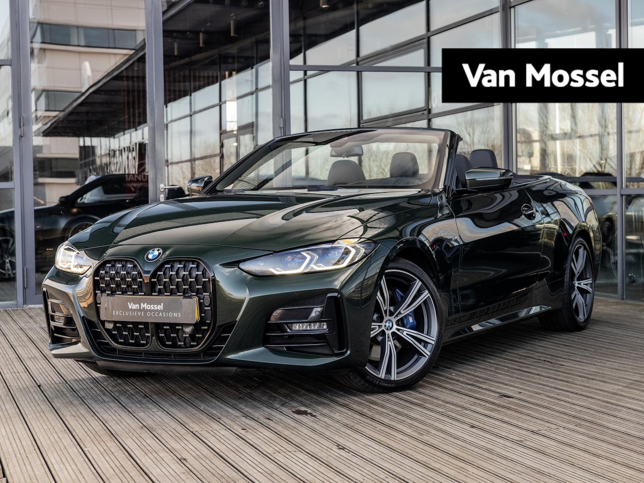 BMW 4-serie Cabrio - 420i High Executive | M-SPORTPAKKET | 19 INCH | SAN REMO GRUN | NEKVERWARMING | STUURVERWA - AutoWereld.nl