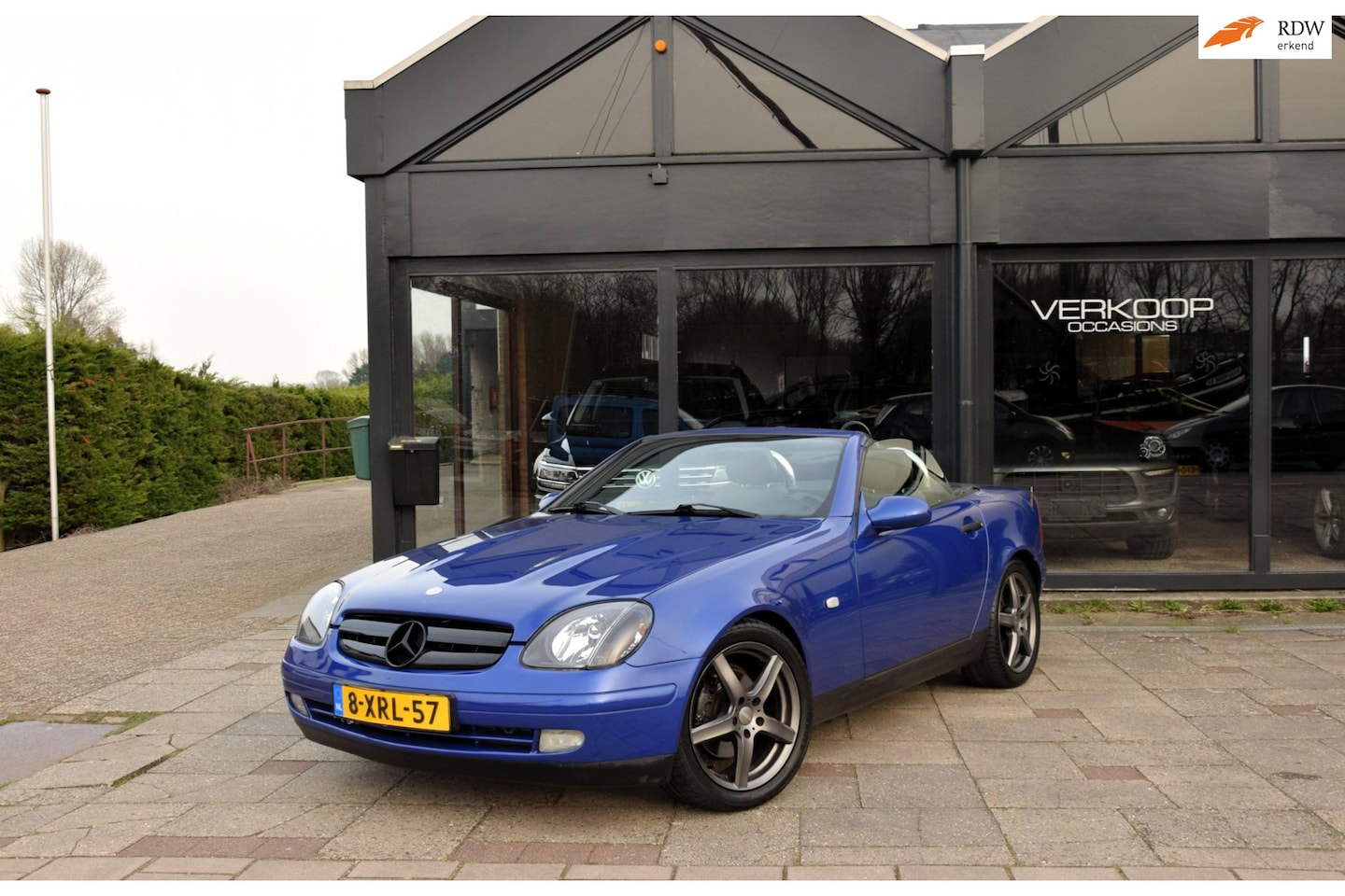 MERCEDES-BENZ SLK 200