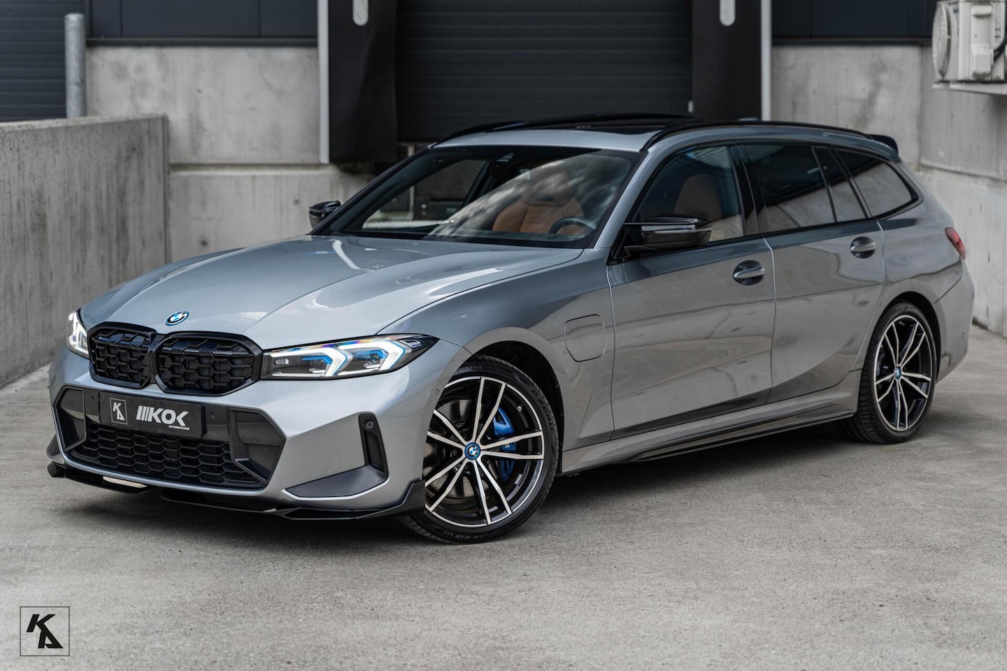 BMW 3-serie Touring - 330e 330e - AutoWereld.nl