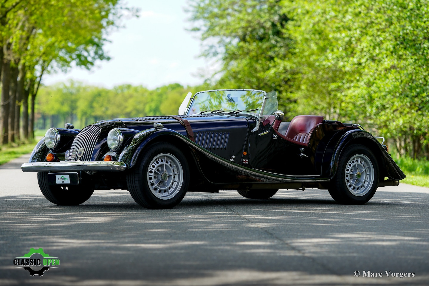 Morgan Plus - 3.9 8 V8 2-seater 5 speed - AutoWereld.nl