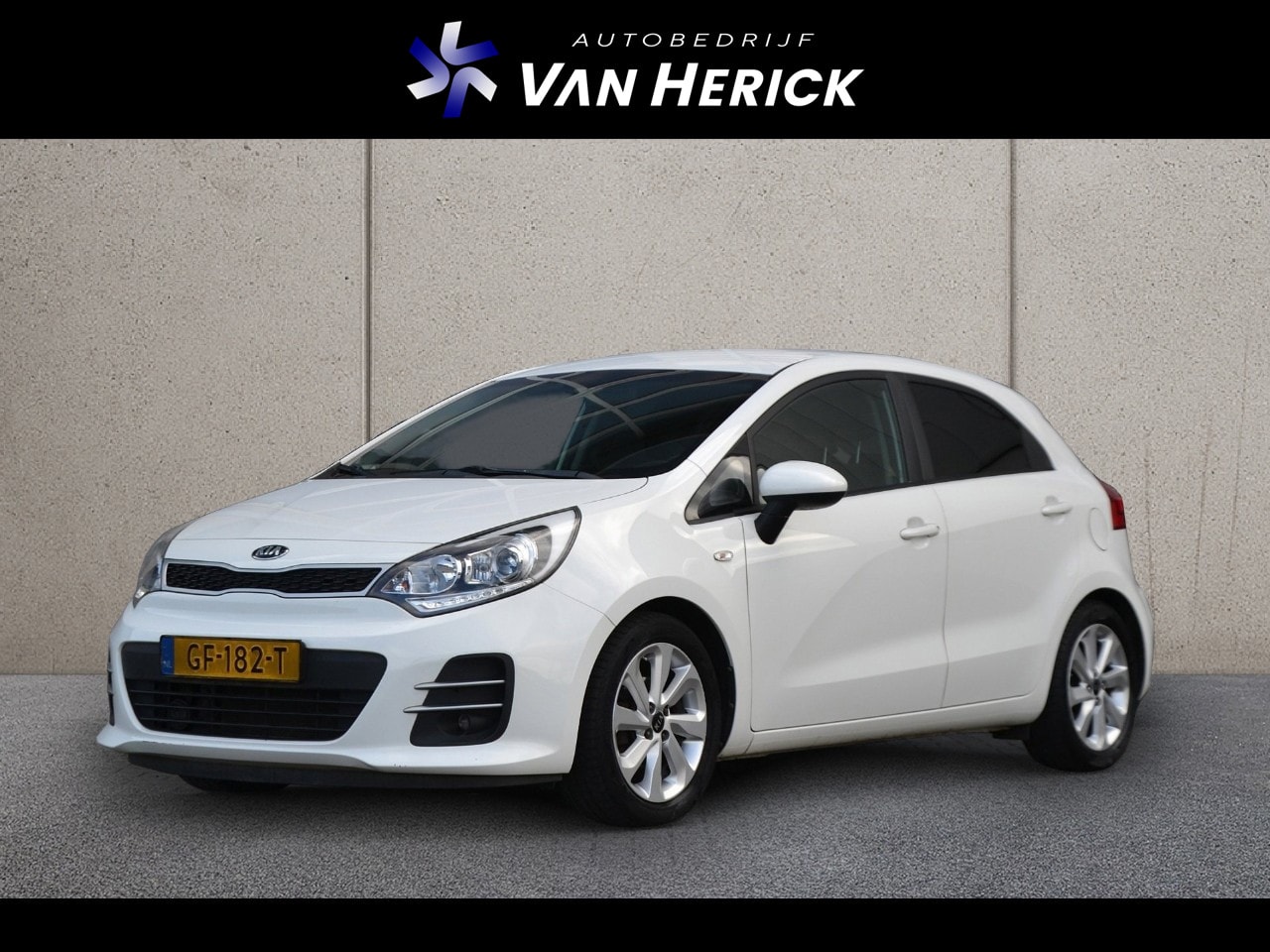 Kia Rio - 1.2 CVVT DynamicLine | Cruise | Camera | LM velg - AutoWereld.nl