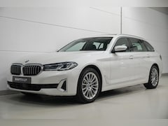 BMW 5-serie Touring - 530i Panoramadak | Laser | Head Up | Elektr. Trekhaak