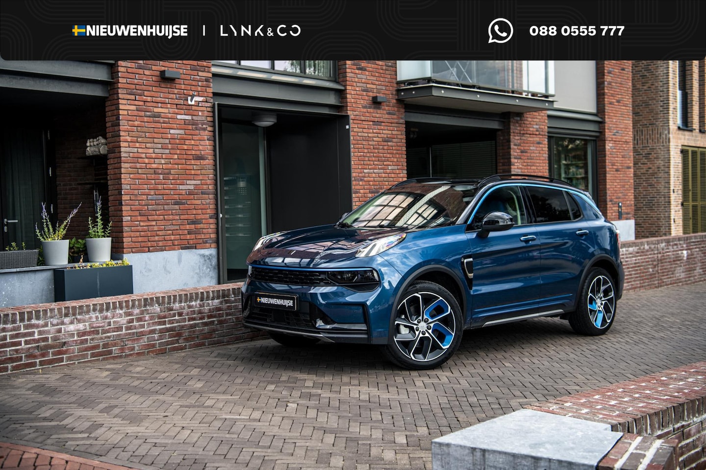 Lynk & Co 01 - Plug-in Hybrid | 360 camera | Panoramadak | Adaptive cruise control | Zwarte hemelbekledin - AutoWereld.nl