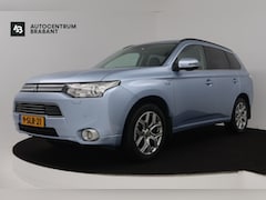 Mitsubishi Outlander - 2.0 PHEV Instyle (PANORAMADAK, TREKHAAK, STOELVERWARMING, NAVIGATIE, CRUISE CONTROL)