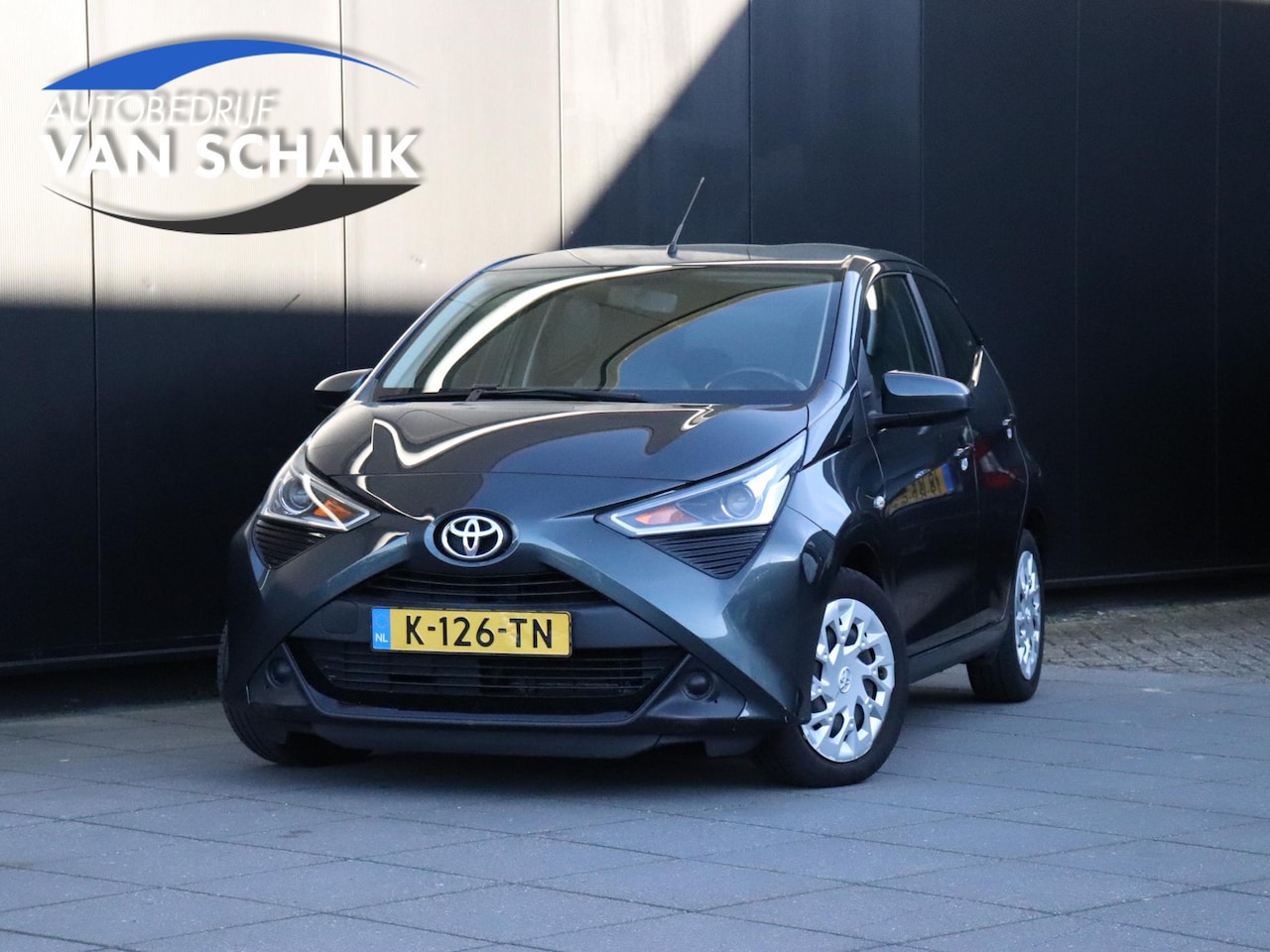Toyota Aygo - 1.0 VVT-i x-play | CAMERA | ELEK. SPIEGELS | BLEUTOOTH | CRUISE | AIRCO | - AutoWereld.nl
