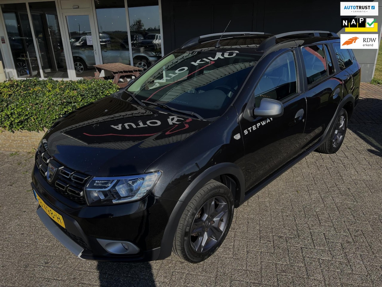 Dacia Logan MCV - 0.9 TCe Stepway AC/CRUIS/NAV/LED/PDC APK+NAP - AutoWereld.nl