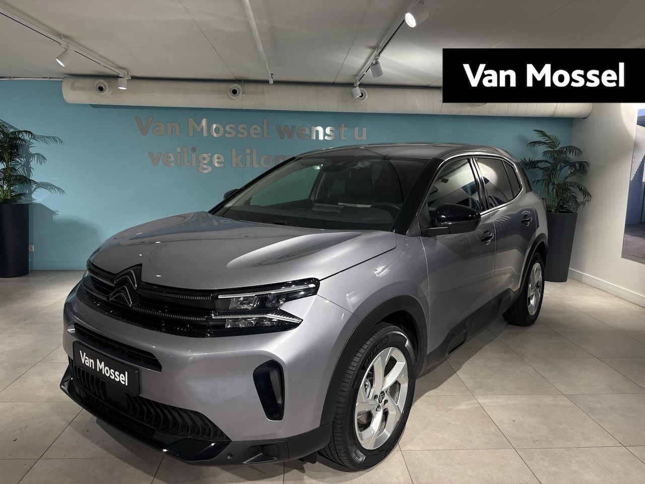 Citroën C5 Aircross - 1.2 Hybrid 136 Plus | Camera | Navigatie | 18" Lichtmetalen velgen - AutoWereld.nl