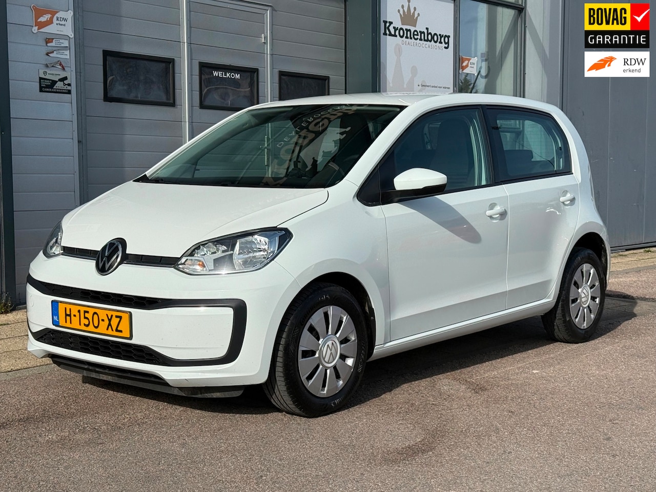Volkswagen Up! - 1.0 BMT take up! 1.0 BMT take up!, NAP, CARPLAY - AutoWereld.nl