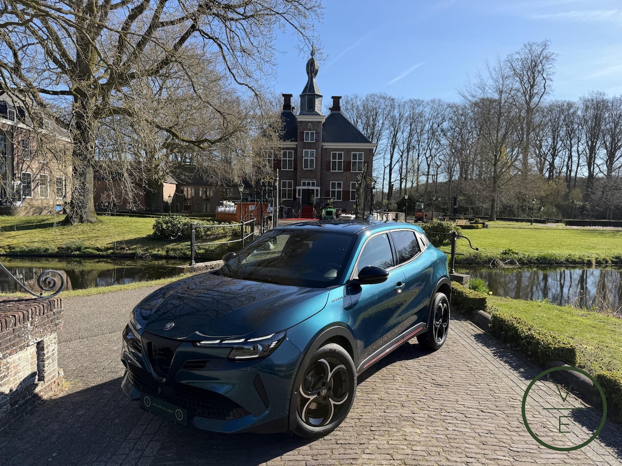 Alfa Romeo Junior - 1.2 Turbo Hybrid Ibrida Speciale | Adaptive | 360 | LED | - AutoWereld.nl