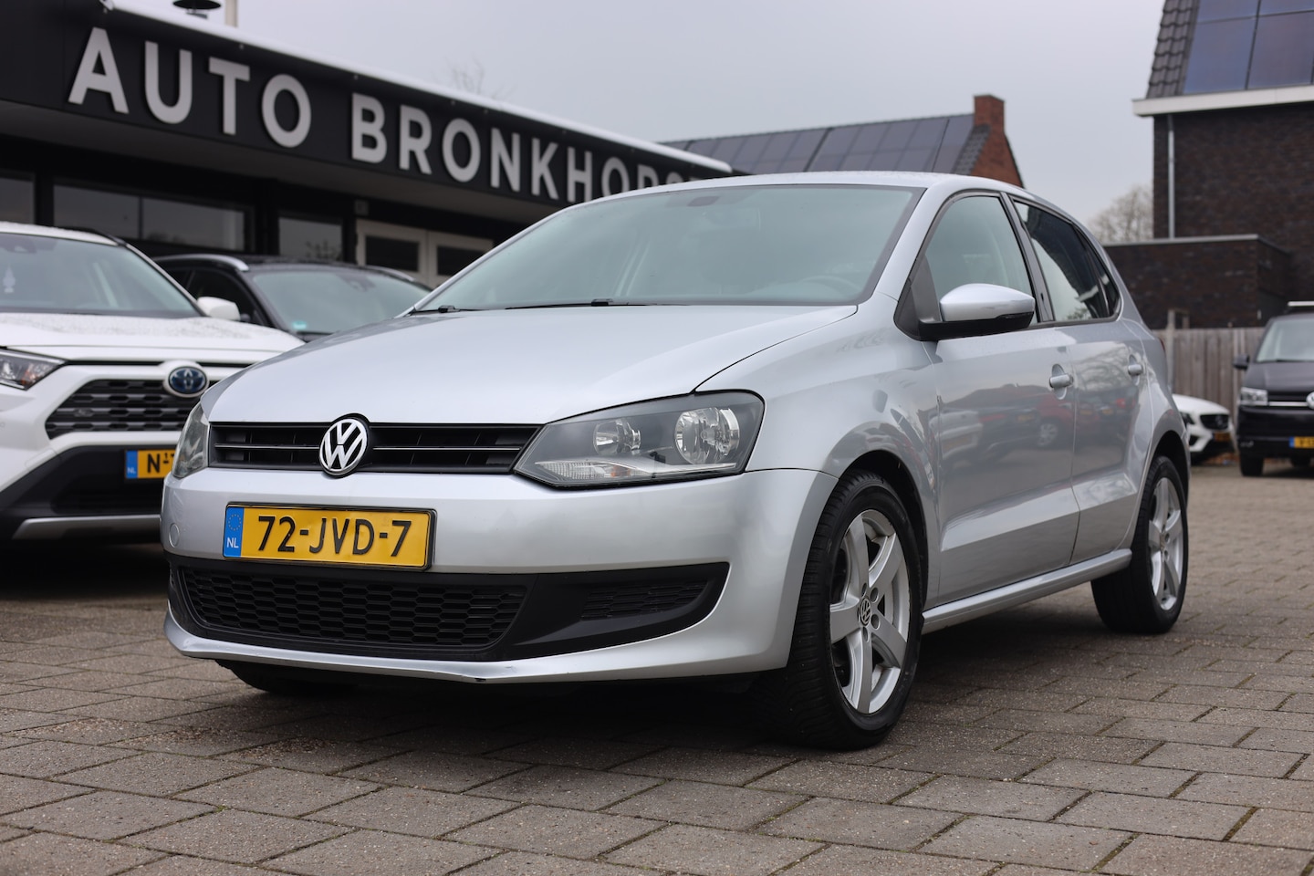 Volkswagen Polo - 1.2-12V AIRCO | CRUISE | 16 INCH | APK | RIJKLAAR - AutoWereld.nl