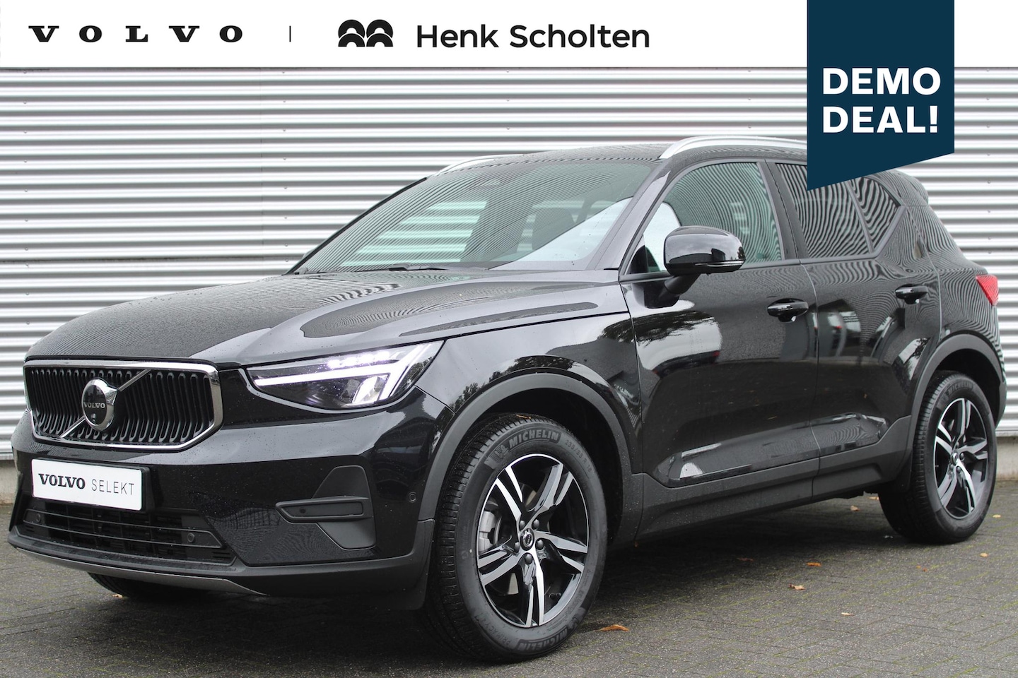 Volvo XC40 - B3 Automaat Business Edition | Verwarmbare voorstoelen | Verwarmbaar stuurwiel | Premium a - AutoWereld.nl