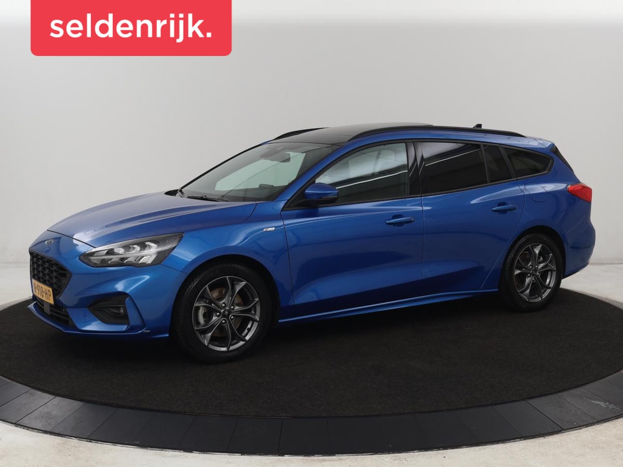 Ford Focus - 1.0 EcoBoost ST Line | Panoramadak | Camera | Carplay | Navigatie | Full LED | Climate con - AutoWereld.nl