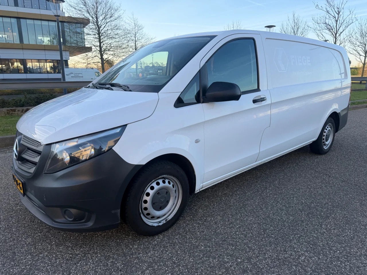 Mercedes-Benz Vito - 110CDI L3H1 Airco Cruisecontrol Veba Koelbox Koelwagen Koeling - AutoWereld.nl