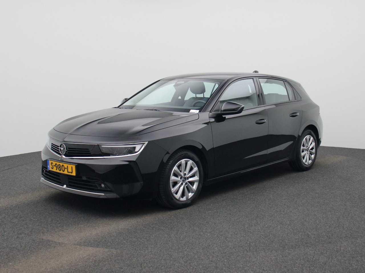 Opel Astra - 1.2 Level 2 NAVIGATIE | APPLE CARPLAY | PDC | LMV | CLIMA | CRUISE | 12 MAANDEN BOVAG GARA - AutoWereld.nl