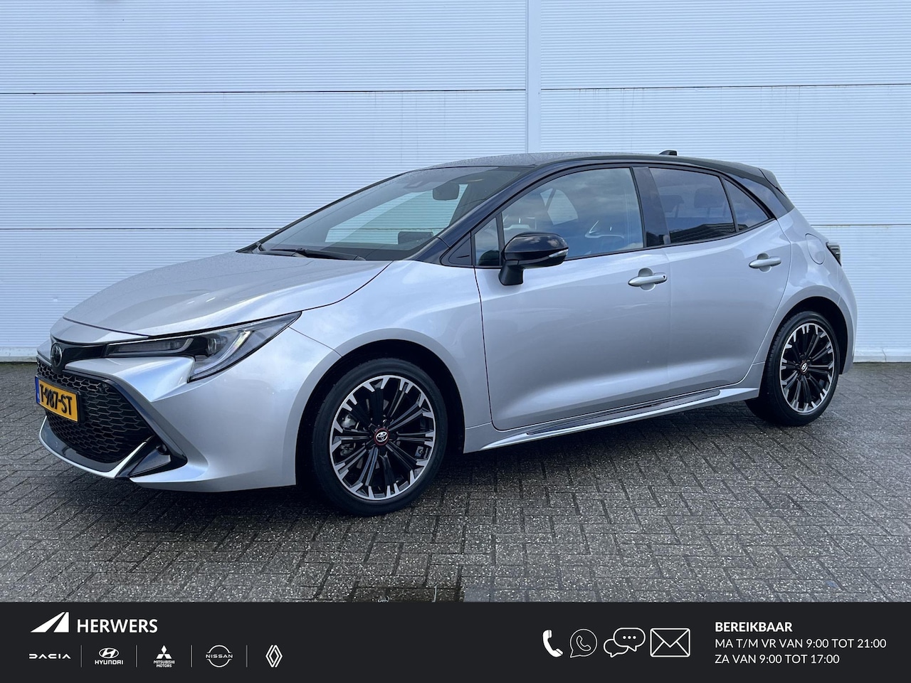 Toyota Corolla - 1.8 Hybrid GR-Sport / Airco (automatisch) / Cruise control adaptief / Lichtmetalen velgen - AutoWereld.nl