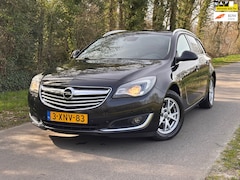 Opel Insignia Sports Tourer - 1.4 T EcoFLEX Business+ | Cruise control + Navi + Nieuwe APK |
