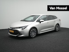 Toyota Corolla Touring Sports - 2.0 Hybrid Business Plus | Apple/Android Play | Camera | Adaptive Cruise | Keyless Go/Entr