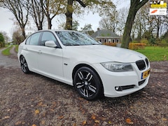 BMW 3-serie - 318i Corporate Lease Luxury Line
