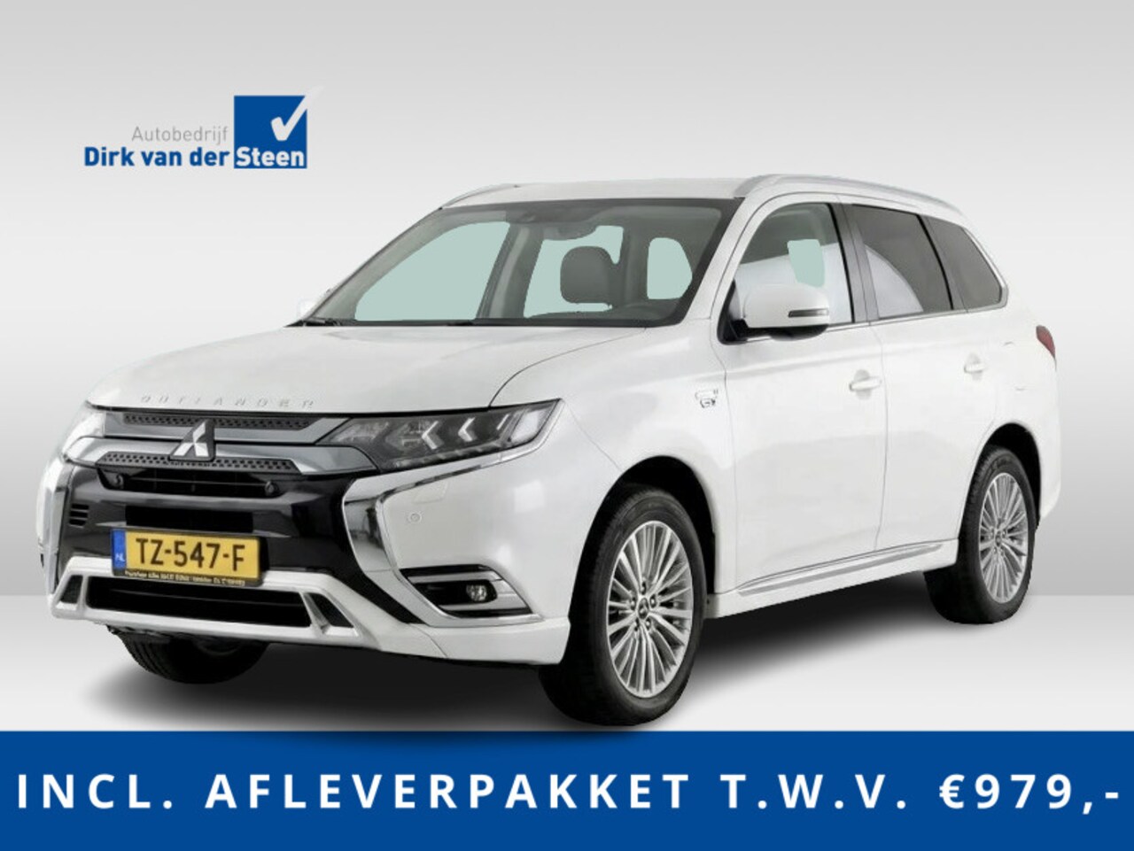 Mitsubishi Outlander - 2.4 PHEV Intense | Achteruitrijcamera | Carkit | Voorstoelen verwarmd | Apple Carplay/Andr - AutoWereld.nl
