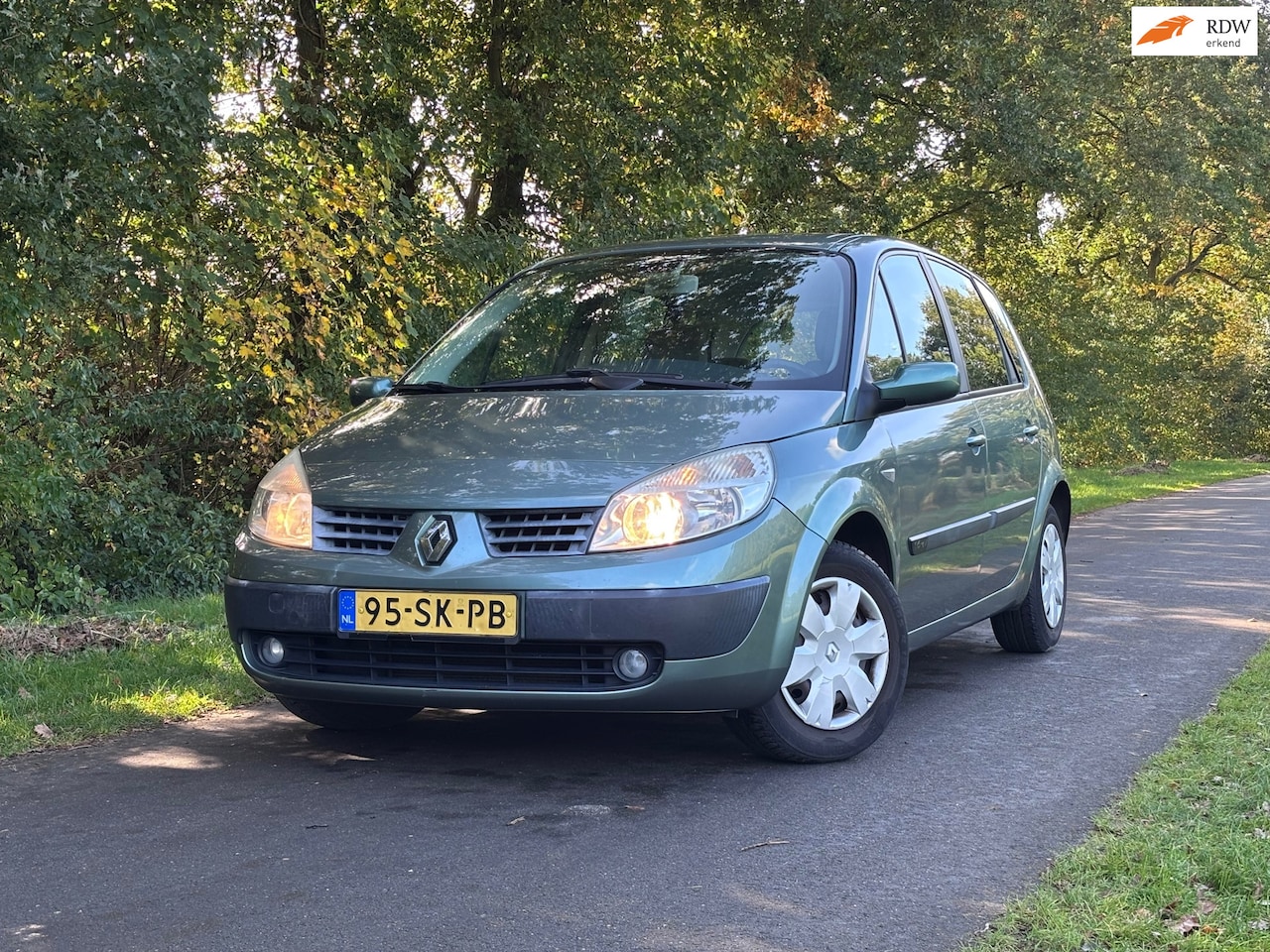 Renault Scénic - 1.6-16V Dynamique Comfort | Cruise + Airco Nu € 1.275,-!| - AutoWereld.nl