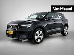 Volvo XC40 - 1.5 T4 Plug-in hybrid Plus Bright | STOEL-STUURWIELVERWARMING | CAMERA | NAVIGATIE | HARMA