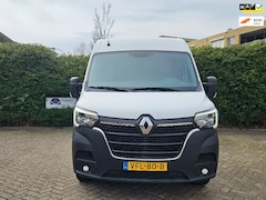 Renault Master - T35 2.3 dCi 135 L2H2
