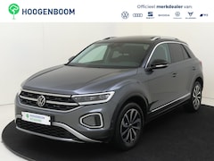 Volkswagen T-Roc - 1.5 TSI Style | Panoramadak | Trekhaak | Keyless | Digital cockpit Pro | Achteruitrijcamer
