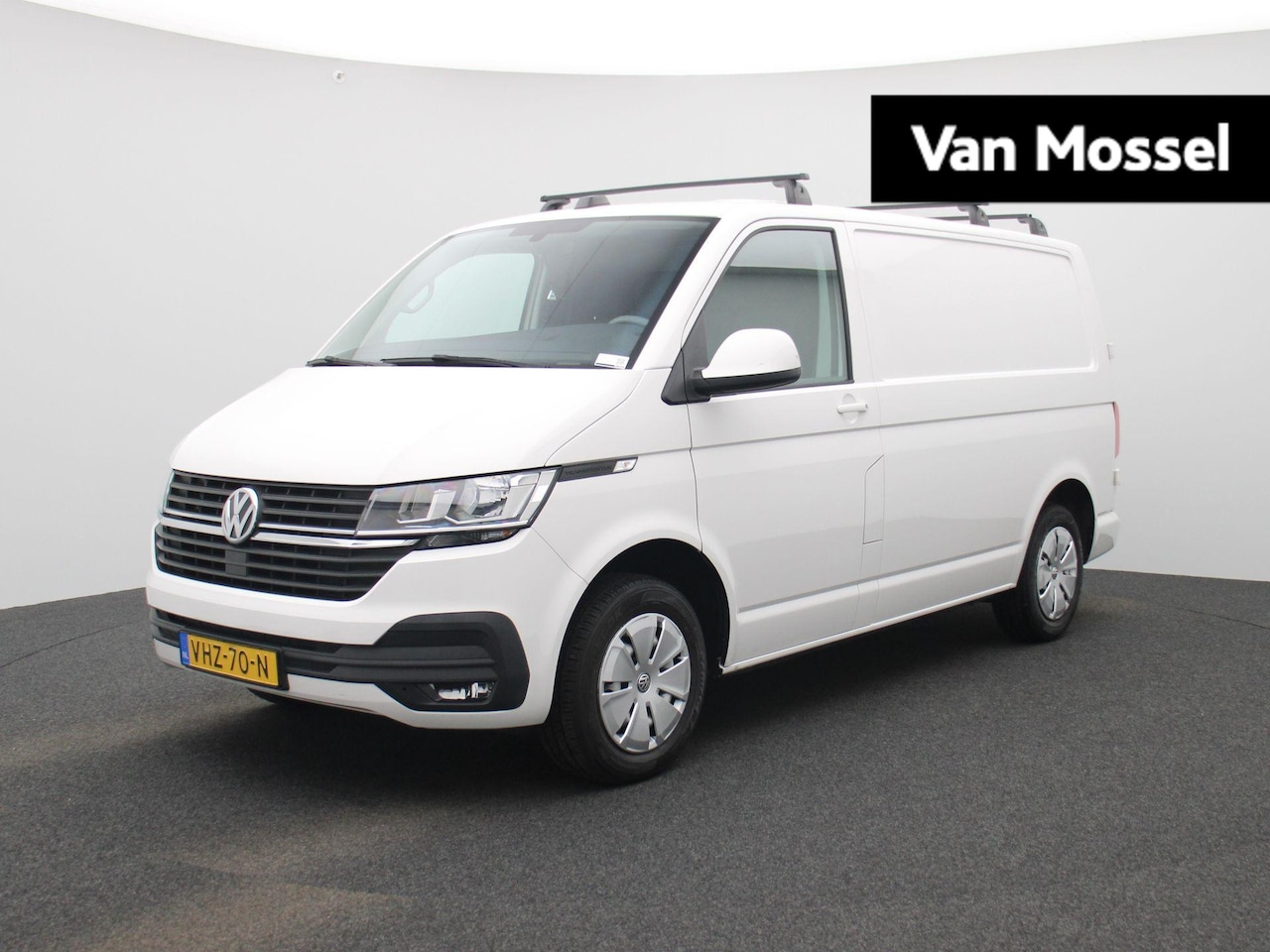 Volkswagen Transporter - 2.0 TDI L1H1 26 | Apple Carplay/Android Auto | Airco | Parkeersensoren | - AutoWereld.nl