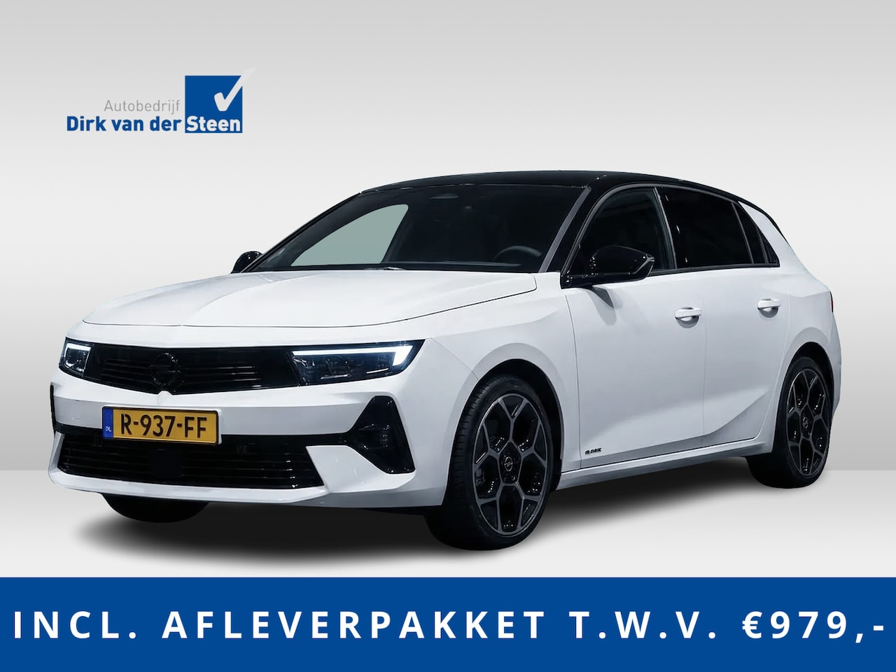 Opel Astra - 1.2 Ultimate 5drs automaat 14445 km ! 1.2 Ultimate 5drs automaat  14445 km ! - AutoWereld.nl