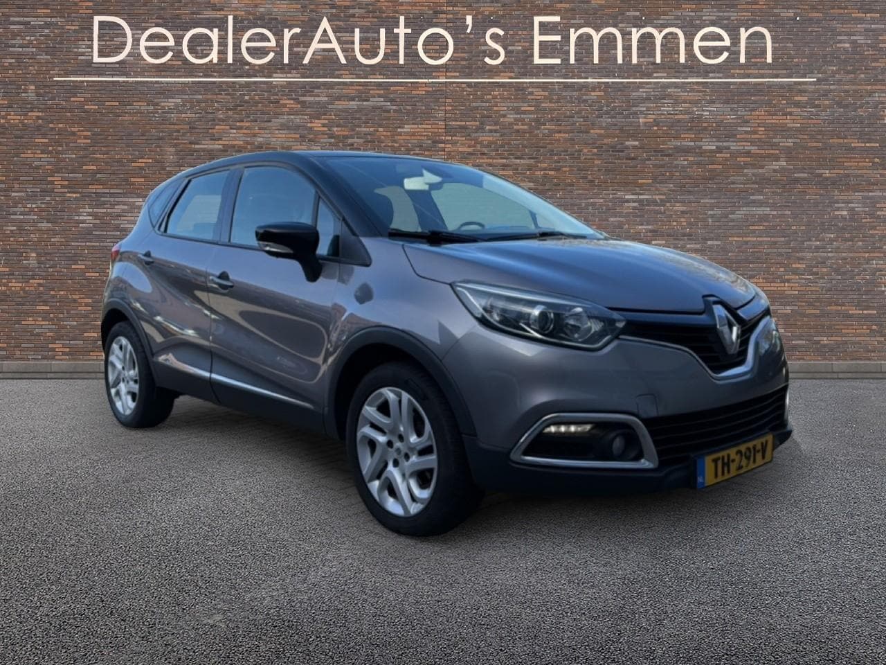 Renault Captur - 1.5 dCi ECC LMV NAVIGATIE CRUISE PDC - AutoWereld.nl