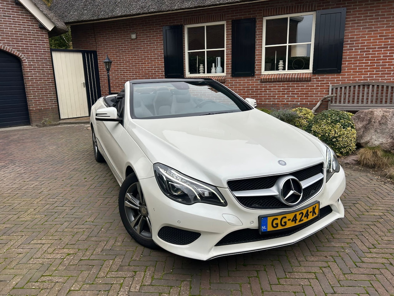 Mercedes-Benz E-klasse Cabrio - 200 Prestige | Orgineel NL | Automaat | Lederbekleding | - AutoWereld.nl