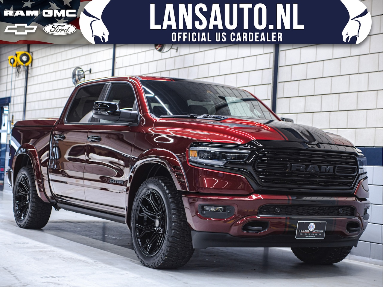 Dodge Ram 1500 - Crew Cab Limited Night Edition 12" | Luchtvering | Head-up - AutoWereld.nl