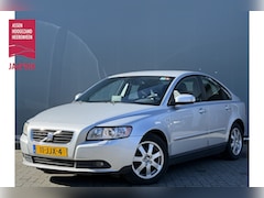 Volvo S40 - BJR 2009 1.6D 109 PK DRIVe Kinetic NAVI | CLIMA | CRUISE | LMV