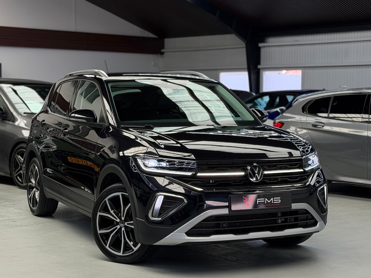 Volkswagen T-Cross - 1.0 TSI Life Edition CarPlay Camera - AutoWereld.nl