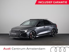 Audi RS3 - Limousine 2.5 TFSI quattro 400pk | Panoramadak | Verlengde garantie | 3-spaaks sport afgev