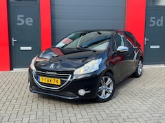 Peugeot 208 - 1.2 VTi Oxygo Dealer onderh. 1e Eig