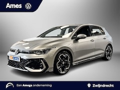 Volkswagen Golf - 1.5 150pk eTSI R-Line Edition Dodehoeksensoren | Achteruitrijcamera | Stoelverwarming