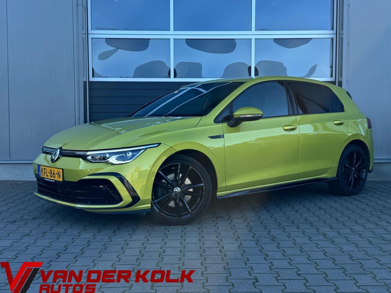 Volkswagen Golf - 1.5 eTSI R-Line In/Exterieur | Digital Cockpit | | LED | CarPlay | Adaptive Cruise | Navig - AutoWereld.nl