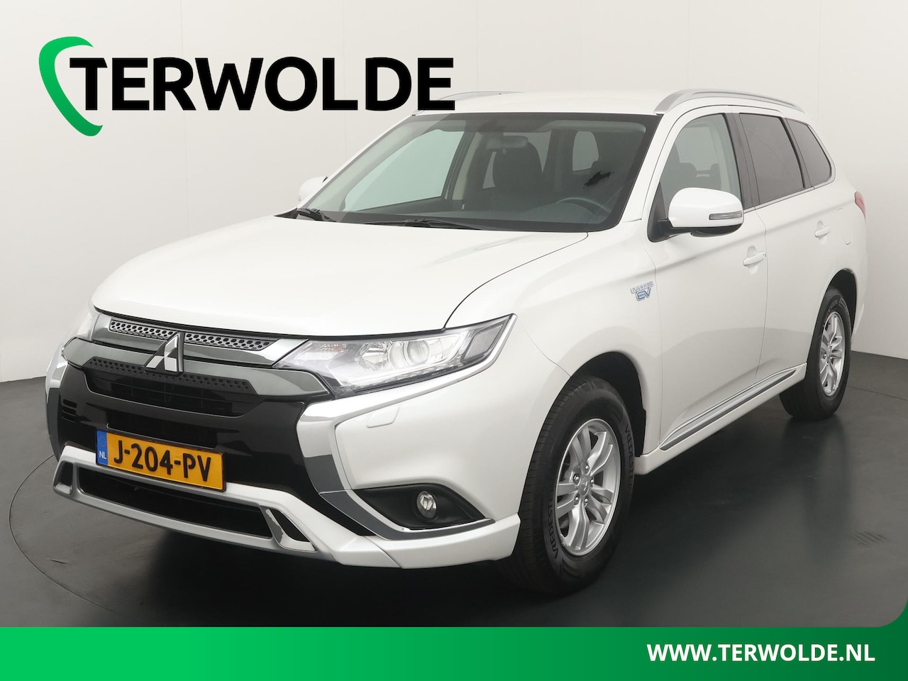 Mitsubishi Outlander - 2.4 PHEV Pure | Automaat | Trekhaak | - AutoWereld.nl