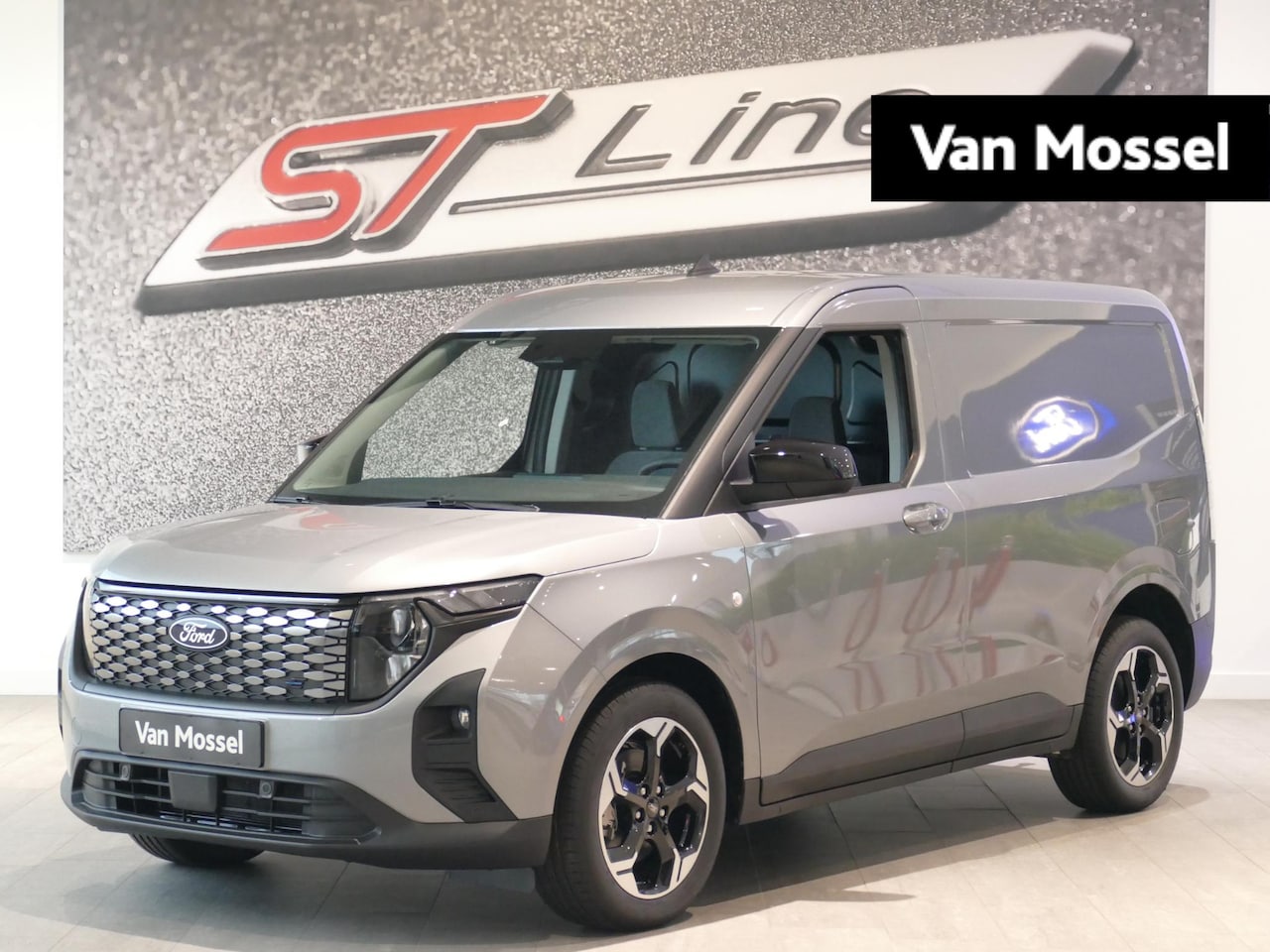 Ford Transit Courier - Limited 44 kWh | VOORRAAD! | 0,99% RENTE | DRIVER ASSISTANCE PACK | TREKHAAK | LED LAADRUI - AutoWereld.nl