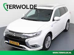 Mitsubishi Outlander - 2.4 PHEV Instyle | schuif-/kanteldak | Lederen Bekl. | Standkachel | Stoel- & Stuurverw. |