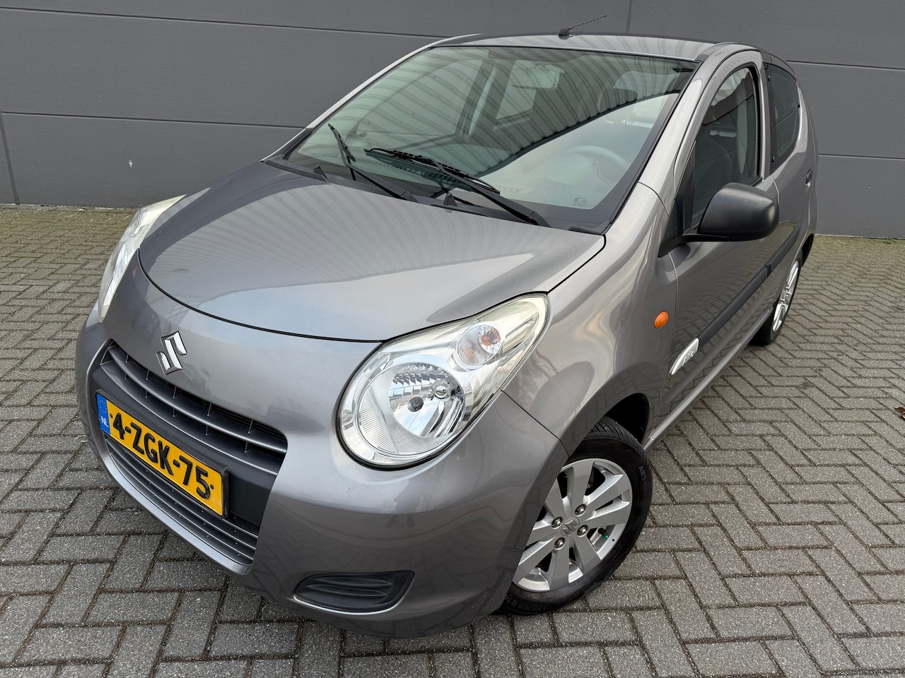 Suzuki Alto - 1.0 Celebration EASSS*NEW APK*AIRCO*ELKT-RAAM - AutoWereld.nl